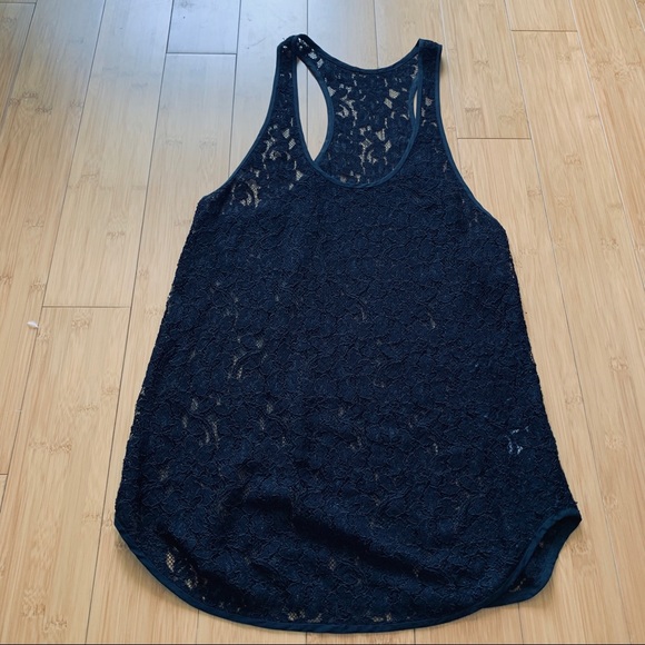 Aritzia Wilfred Free Lace Tank - Picture 3 of 8
